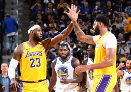 NBA交易 | 卡佩拉回歸+搶下芬尼-史密斯，火箭兩連簽直接升空！