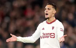 1個月花1億，一個曼聯球員都不買！滕哈赫這是鬧哪樣？